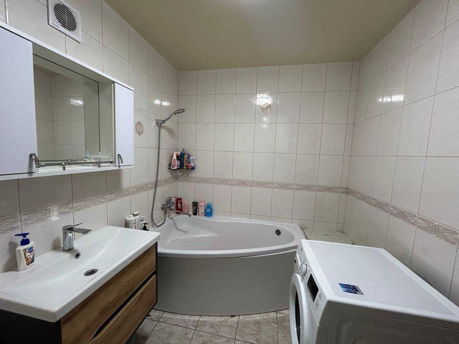 Новий будинок 7 хвилин від Одеси! Ремонт, газ.