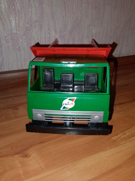 Игрушка большой автомобиль" Грузовик - самосвал "для ребенка от 1 года