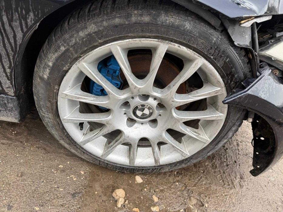 Na części zacisk półoś felga koło wtryski Bmw e90 320si Kod 416/9