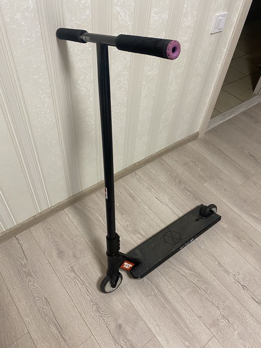 Трюковой самокат,самокат