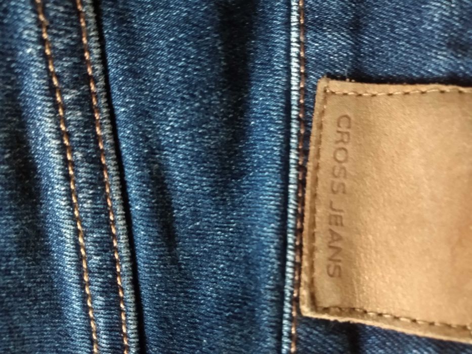 Jeansy cross 34/36
