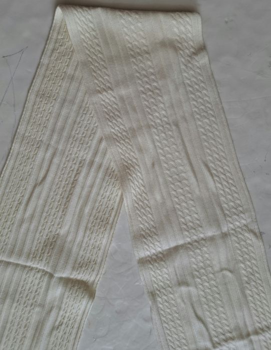 Szalik Jasny Śmietankowy Nie Gruby, Na Każdą Porę, Do wszystkiego