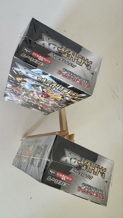 Pokémon TCG Shiny Treasure ex SV4a Booster Box Japonesa Selada