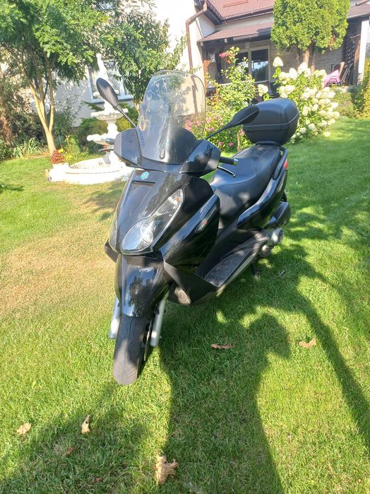 Skuter Piaggio X7