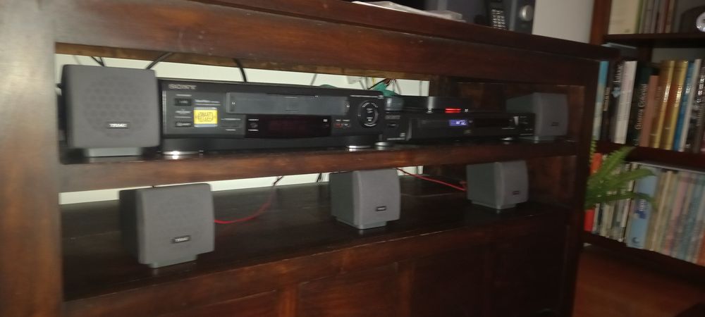 Móvel APARADOR  para TV e Multimédia