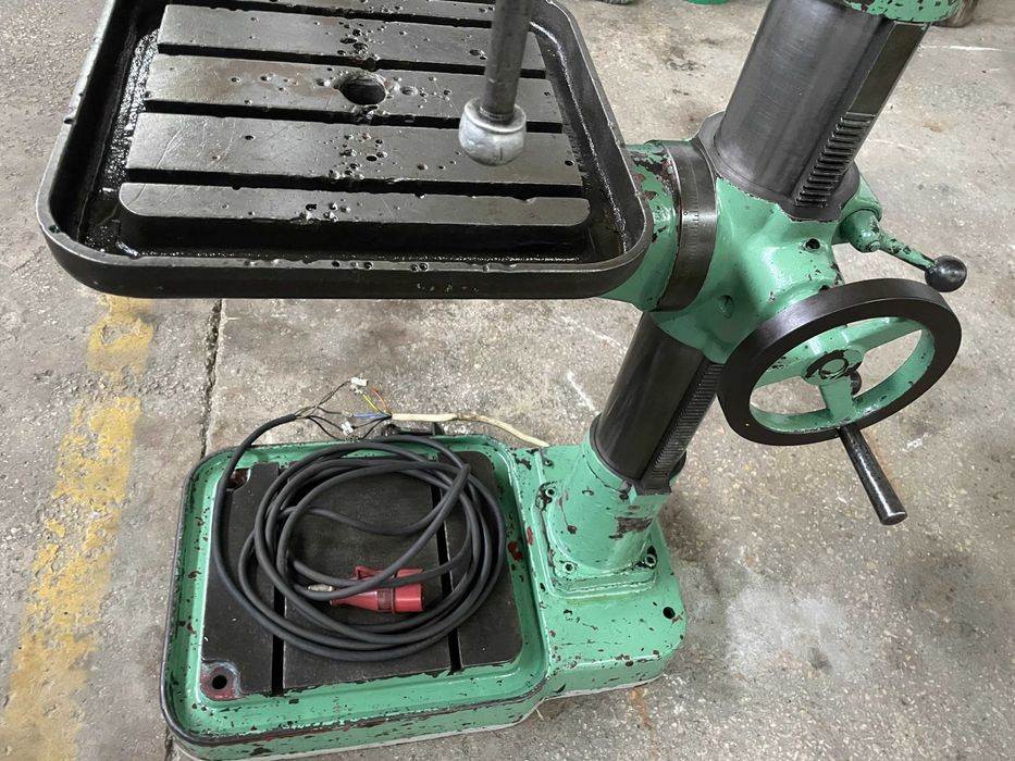 Engenho de furar EFI FB4 usado