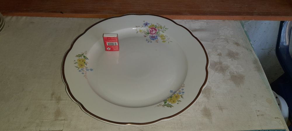 Вазы. Блюда. Фруктовница.