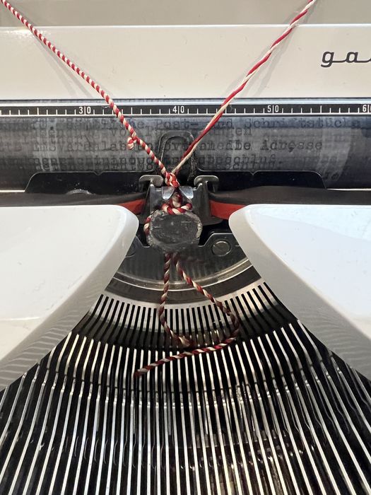 друкарська машинка Adler Gabriele 25