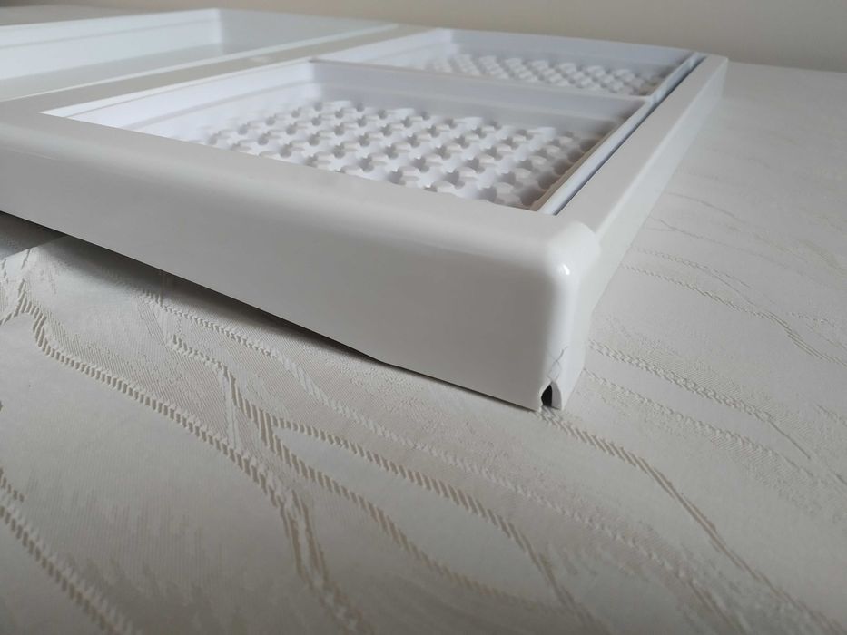 Półka do zamrażarki - chłodziarko zamrażarki CZN 235 firmy Polar.