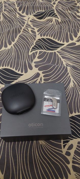 Дитячий слуховий апарат Oticon Play PX 2 miniBTE