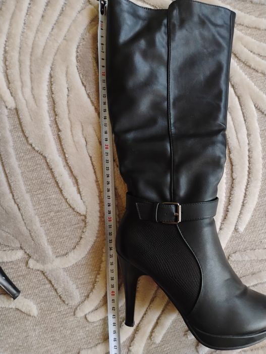 Buty, kozaki długie ocieplane + zapasowe fleki