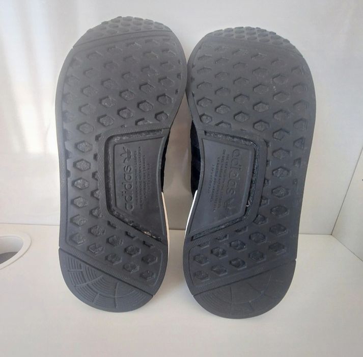 Ténis Adidas NMD R1