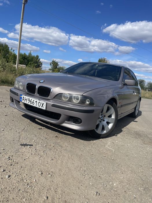 Продам бмв  е39