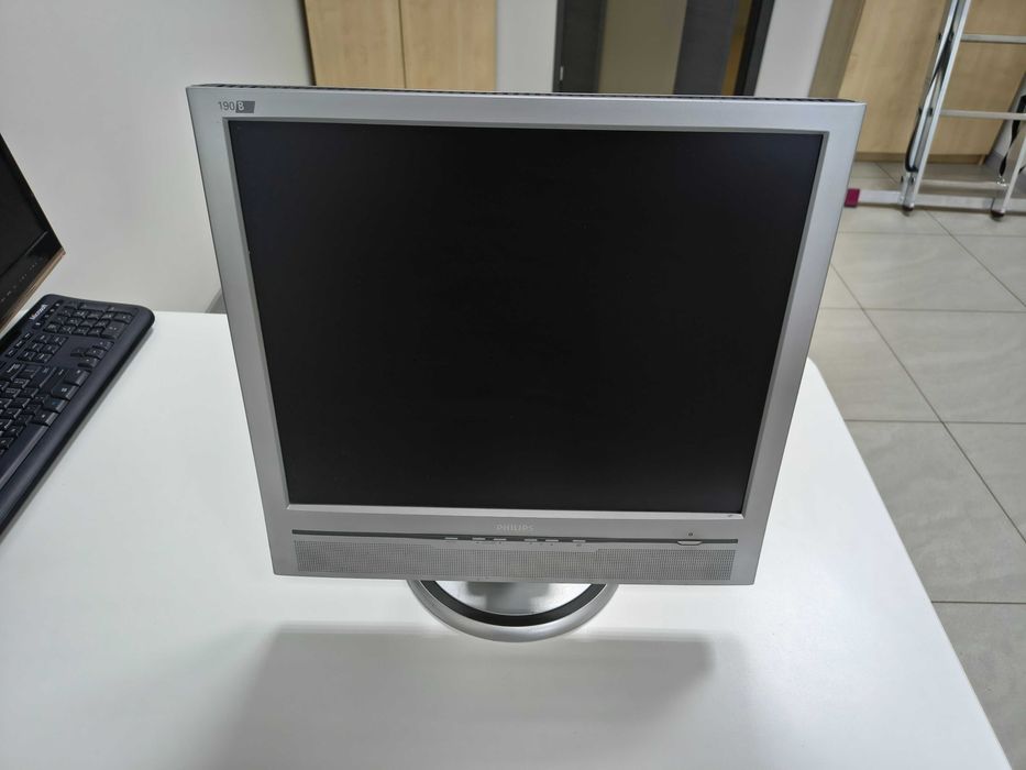 Monitor Philips 19"