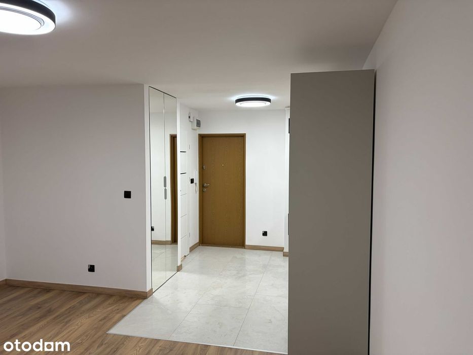 Sadyba: wyremontowane studio 27 m², 3 piętro, 2 windy, bez prowizji