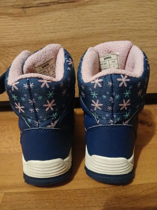Зимові ботинки для дівчинки