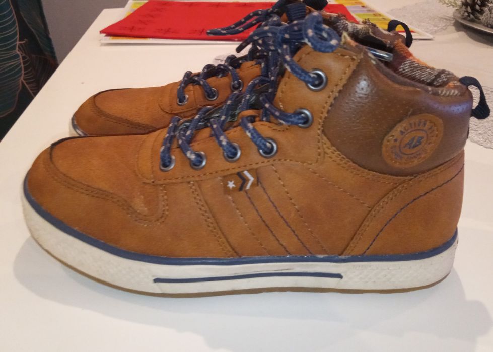 Buty za kostkę Action Boy