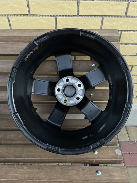 Диски Dezent R17 5.108 ET50 Форд Фокус Мендео Фюжн Куга Ескейп