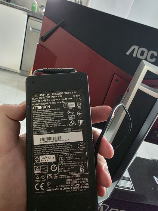 Monitor Aoc agon AG251FG 240hz TN