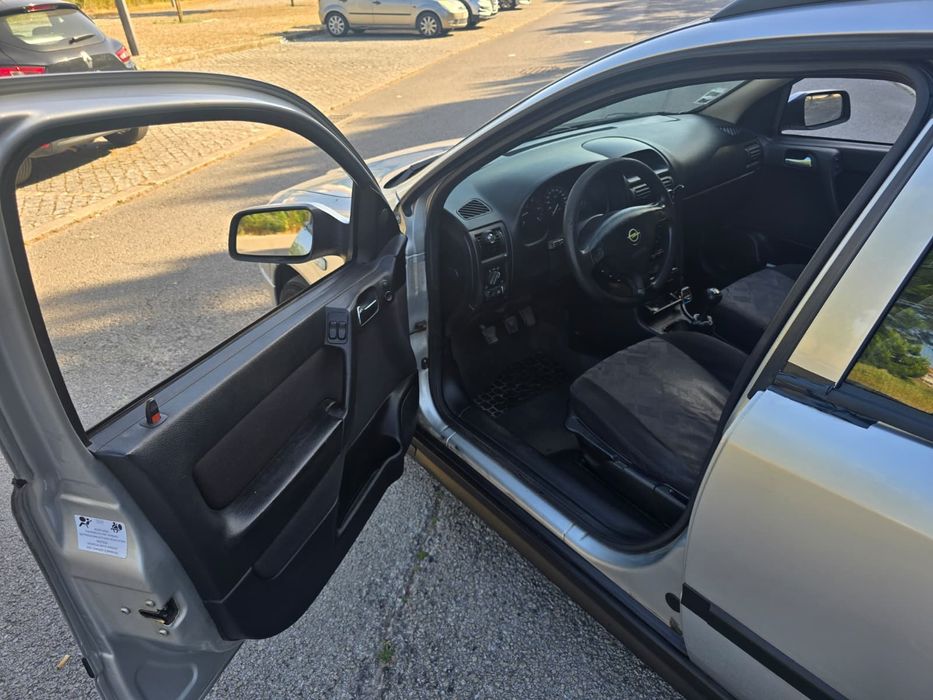 Opel Astra Caravan 2.0 DTi 5 Lugares