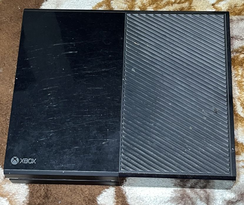 Używany xbox one 512gb