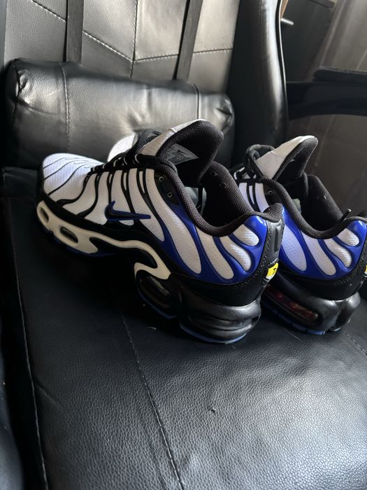 Nike tn praticamente novas