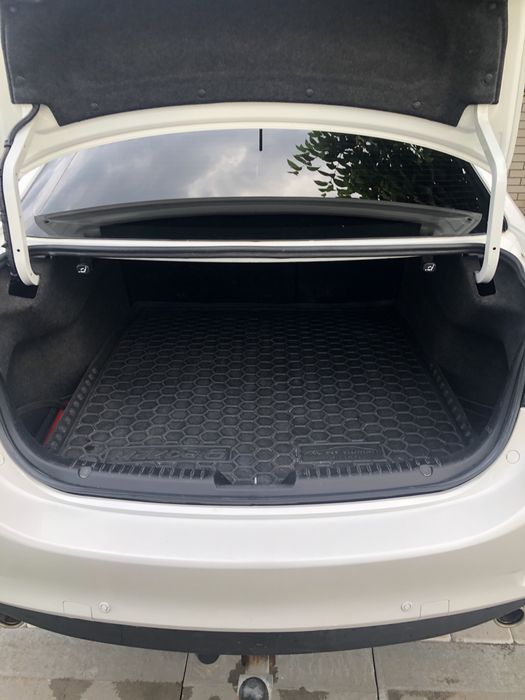 Продам авто Mazda 6