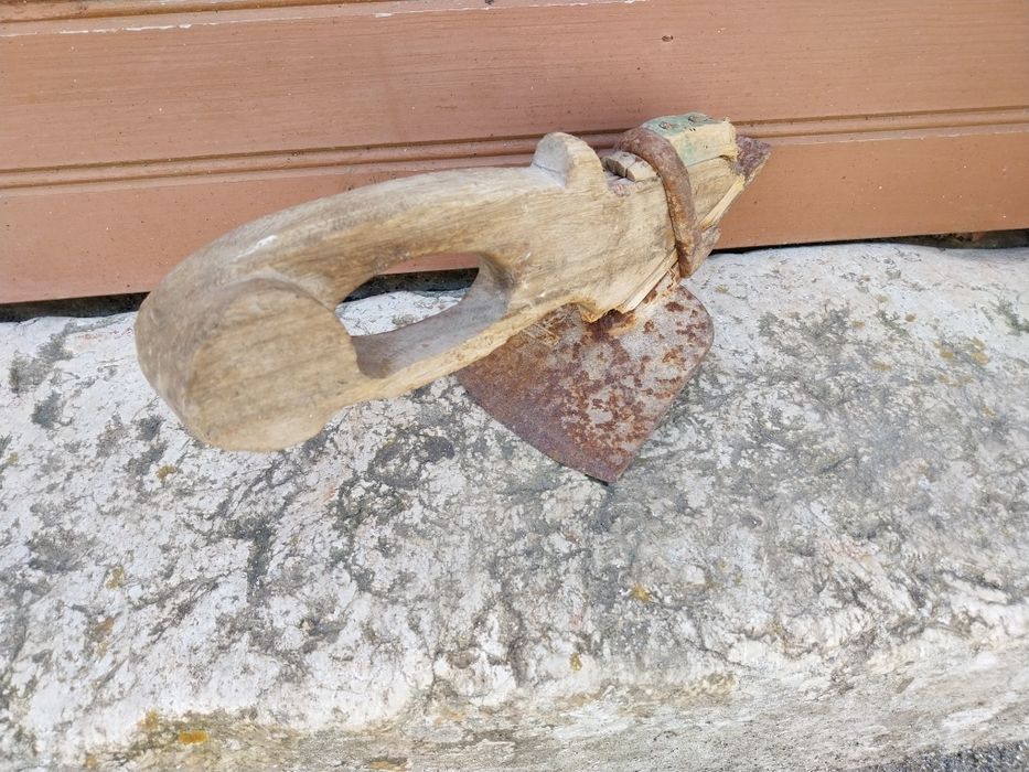 Enchó / enxó antigo