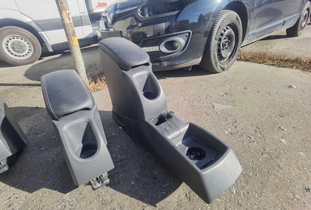 Підлокітник. Подлокотник. Канго. Цітан. Citan. Розб