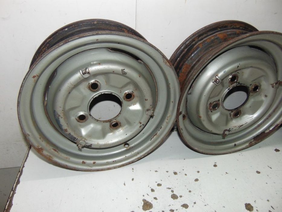 Datsun 1200 jantes " nova de stock antigo