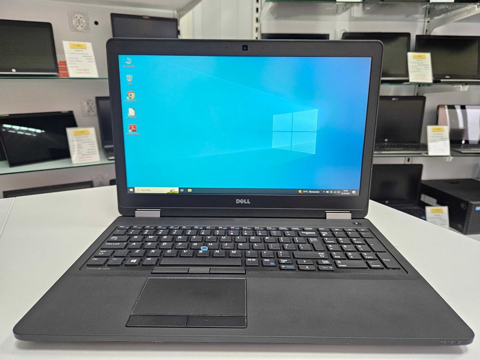Laptop Dell E5570 Intel i5 Pamięć 8gb Dysk 240gb Windows Gwarancja