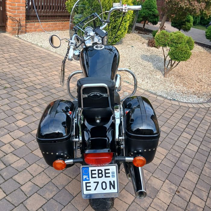Suzuki Marauder VZ 800