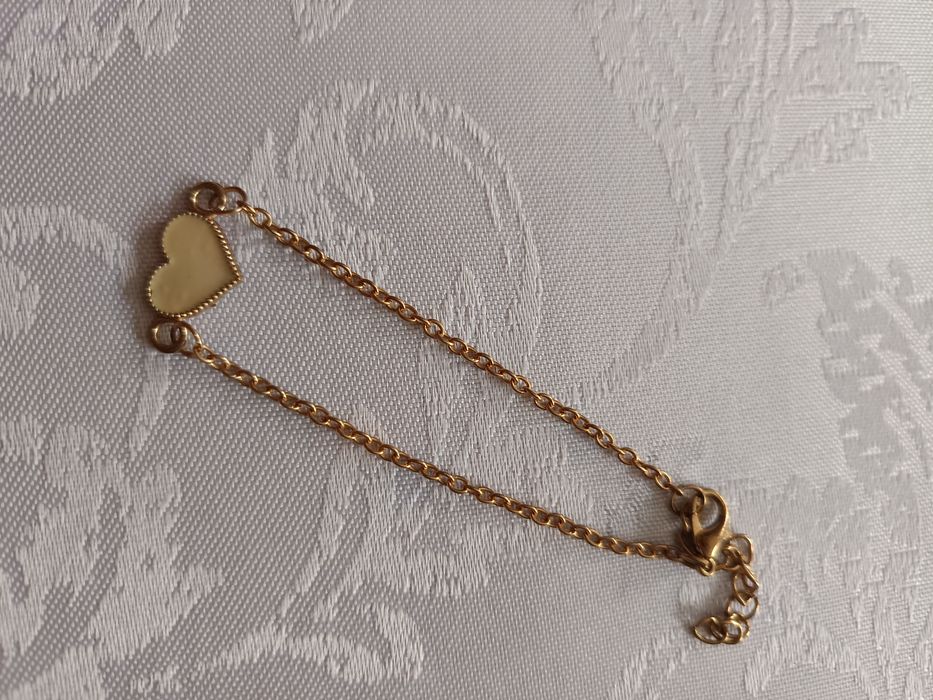 Bransoletka z serduszkiem