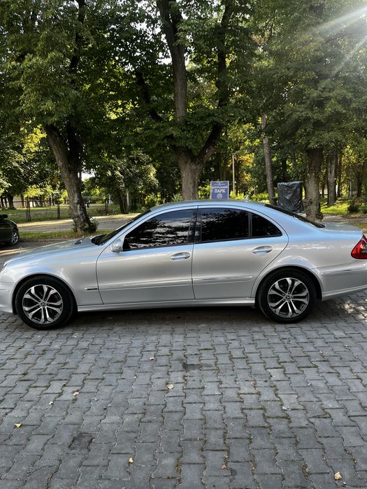 Продам Mercedes-Benz W211