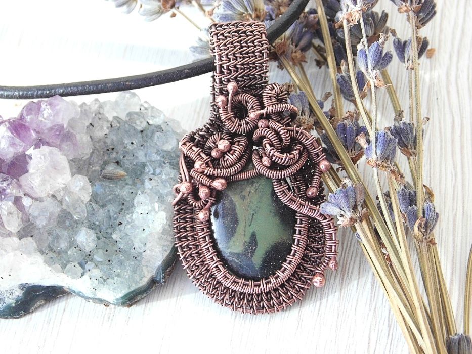 Wisiorek, jaspis kambaba, miedź, wire wrapping