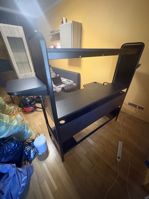 Uzywane biurko Ikea Fredde