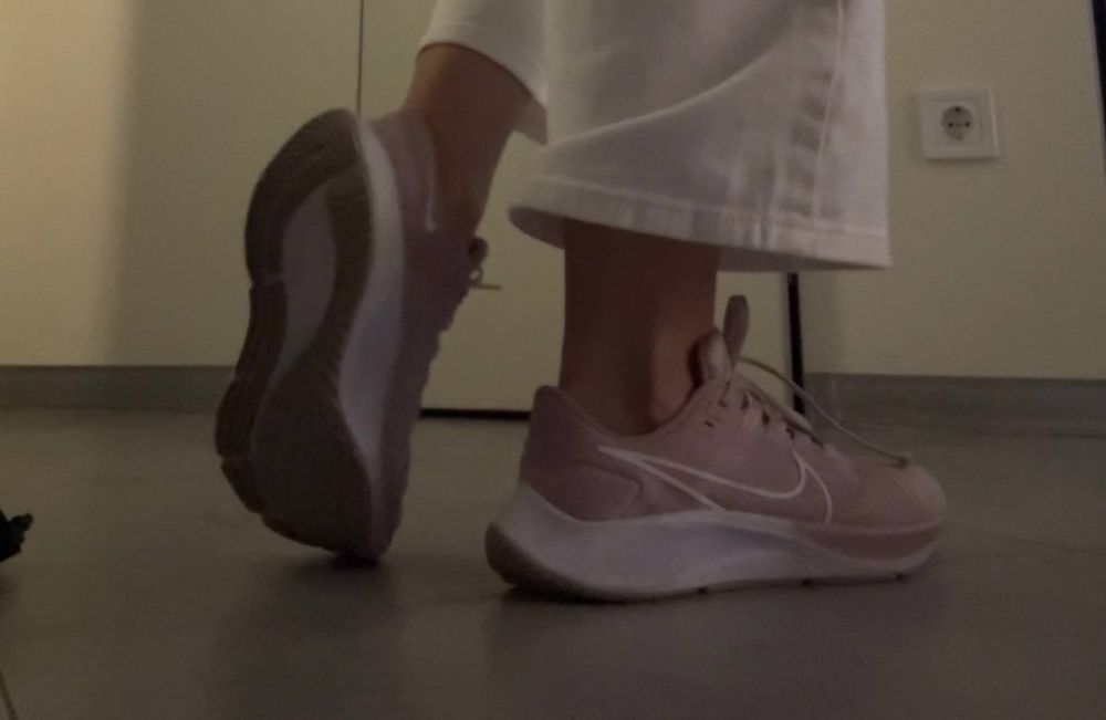 Оригінальні кросівки Nike, торг