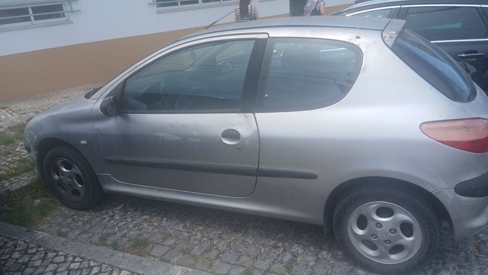 Peugeot 206 — fotografia 2