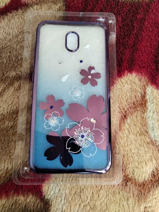 Продам чехол на телефон