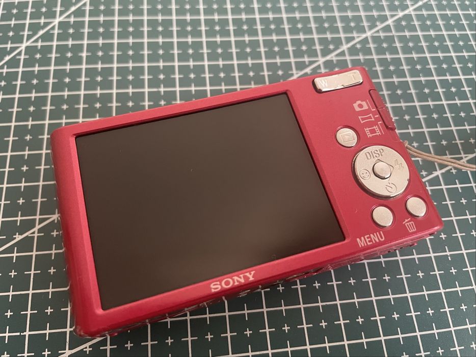 Sony CyberShot W830 Rosa 20.1MP Zeiss