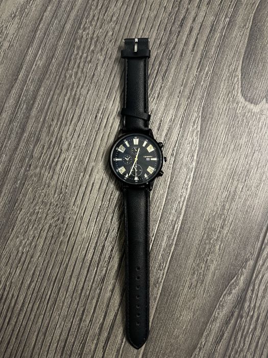 Чоловічі годинники браслети