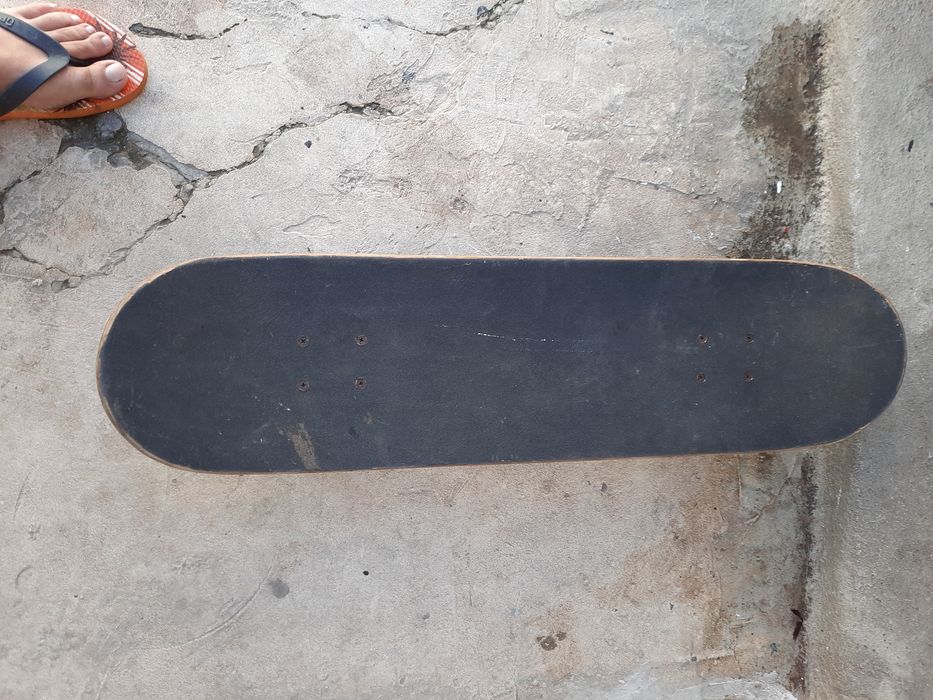 Vendo skate VENOM