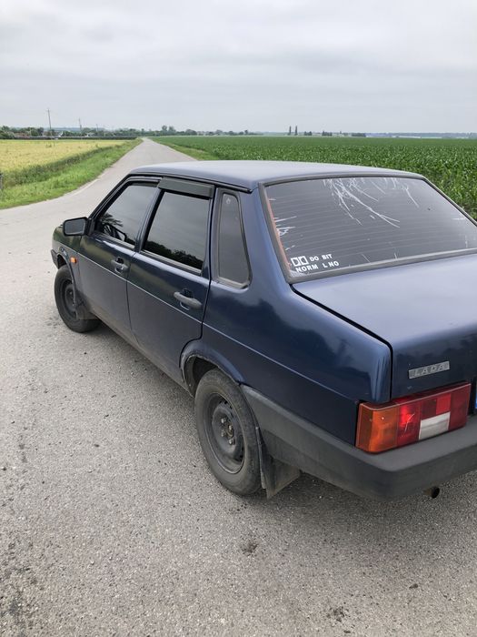 Продам ваз 21099