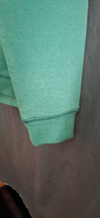 Sweatshirt com capuz