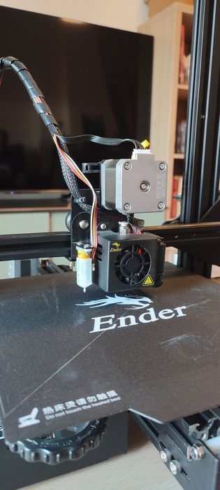 Impressora 3D Ender 3 Pro - Direct Drive, BLTouch, DoubleZ