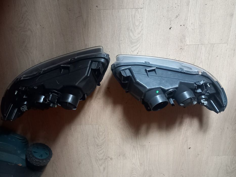 Продам Фари Nissan Almera 2000-2006года 2шт 100-16391 оригинал