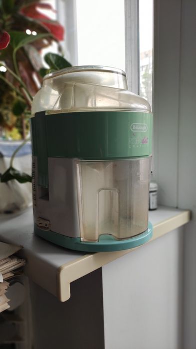 Соковыжималка DeLonghi Robodiet