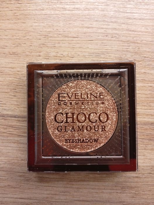 Eveline cień do powiek