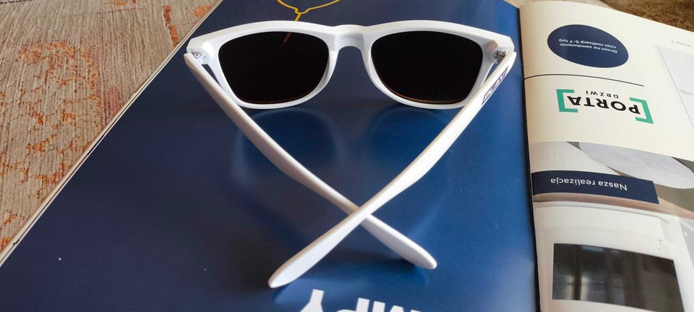 Nowe okulary przeciwsłoneczne UV400 białe play