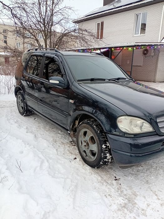 Срочно продам Мерседес ML320 4×4